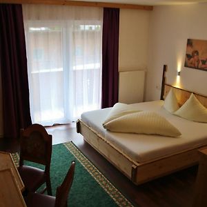 Familien-Zimmer